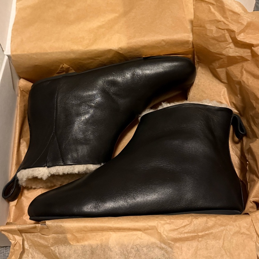 Beatrice Valenzuela - KOHL SHORT BOOT WITH SHEARLING - New in Box - Size 9 - Picture 3 of 7